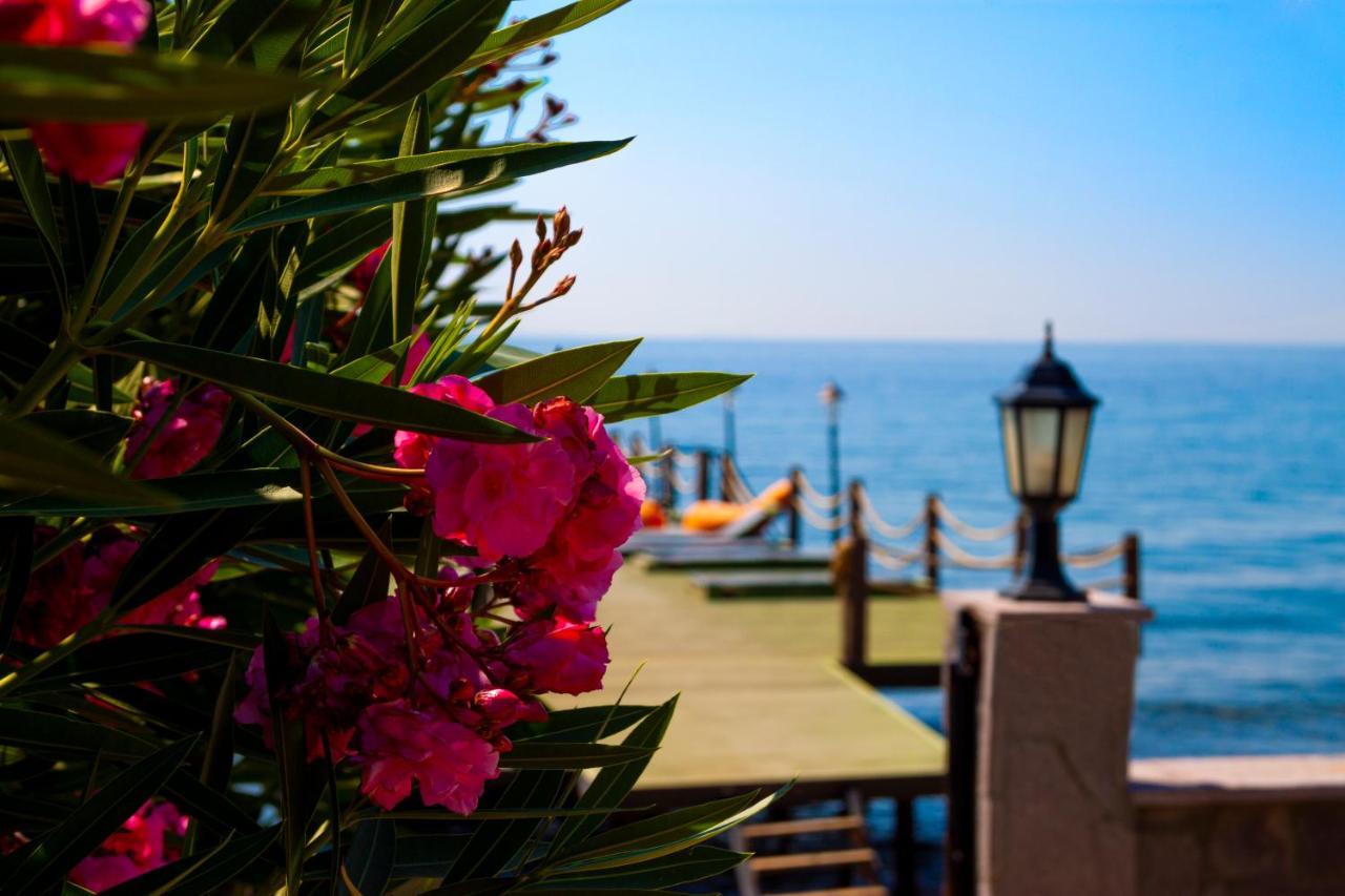 Kayalar Blue Beach Hotel Sazlı Extérieur photo