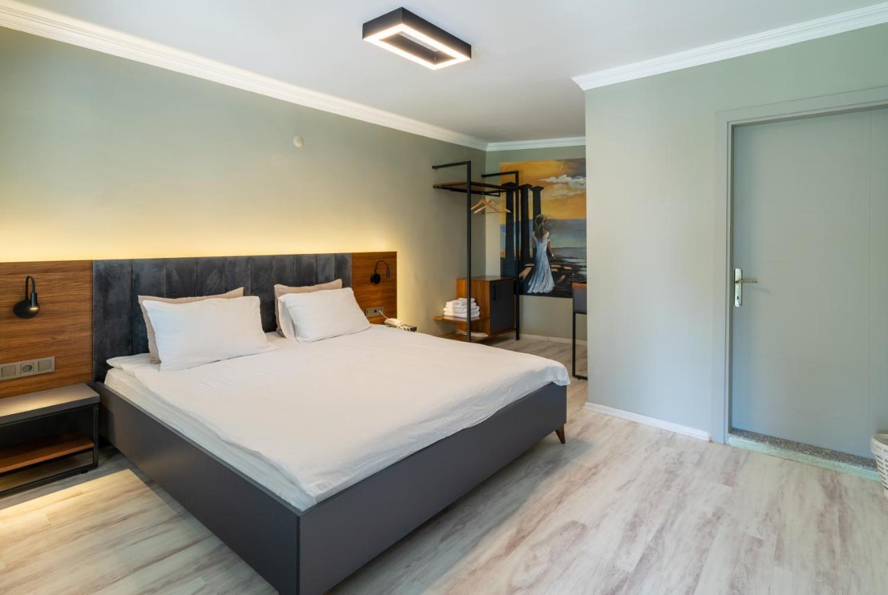 Kayalar Blue Beach Hotel Sazlı Extérieur photo